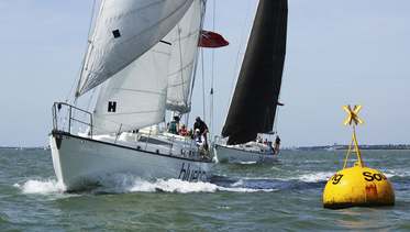 sailing yacht jobs australia